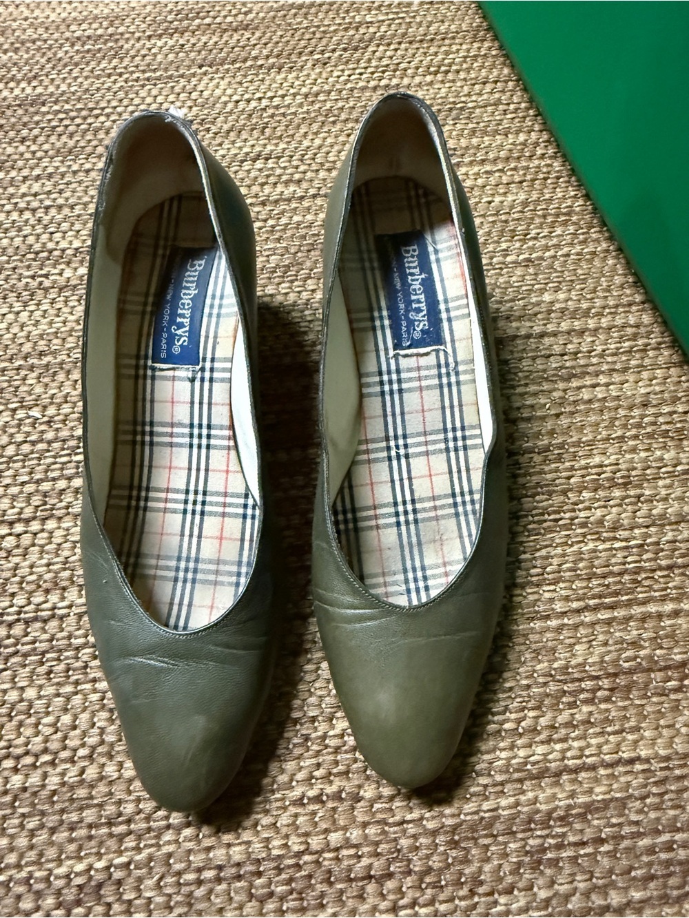 Burberry Olive Green Leather Ballet Flats with Signature Plaid Insole